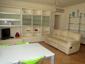 Lido di Camaiore, Appartamento a 200 metri dal mare : apartment  for sale  Lido di Camaiore